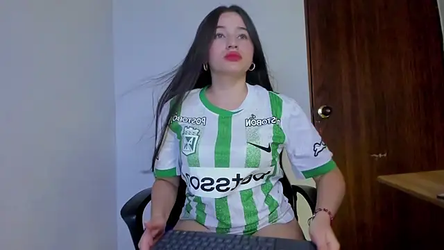 Sophie spencer1 online show from November 9, 2025, 3:27 am