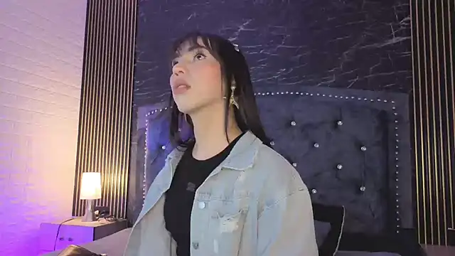 diosagolden online show from October 3, 2025, 8:17 pm