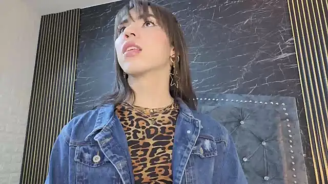 diosagolden online show from December 3, 2025, 8:40 pm