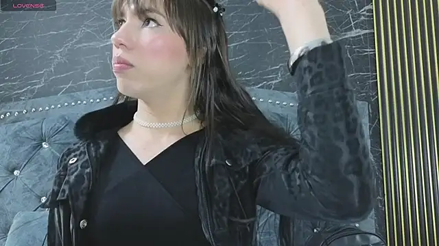 diosagolden online show from February 16, 2026, 9:00 pm