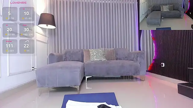 Anna parkker  online show from February 18, 2026, 7:32 pm