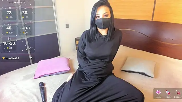 Snapshot of habibi_moon chatting on September 16, 2025, 3:18 am habibi moon online show from September 16, 2025, 3:18 am