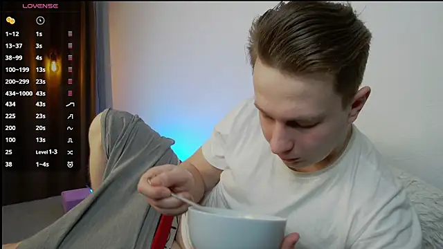 charlie smiley online show from February 22, 2025, 3:12 am