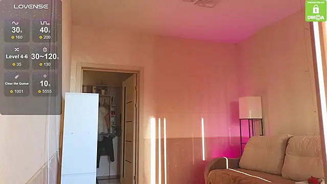 Katy perry  online show from November 16, 2025, 3:56 am