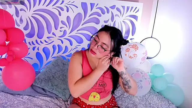 deep sunset1 online show from April 16, 2026, 5:14 pm