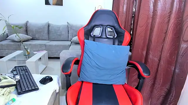 ashleyxlove1 online show from February 26, 2026, 10:42 pm