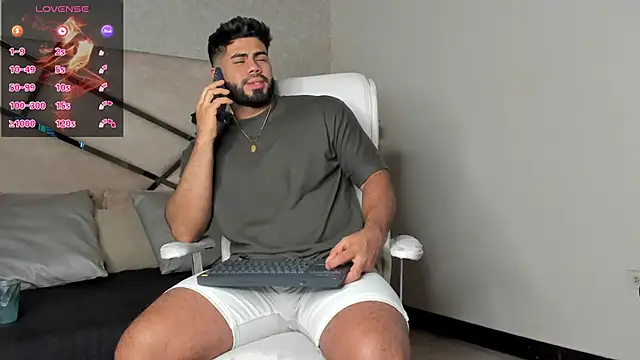 noah crux online show from February 28, 2025, 1:47 pm