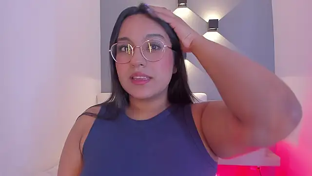 ellamontoya online show from January 27, 2025, 5:14 am