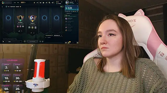 MoonlishSiren online show from February 21, 2026, 9:27 pm