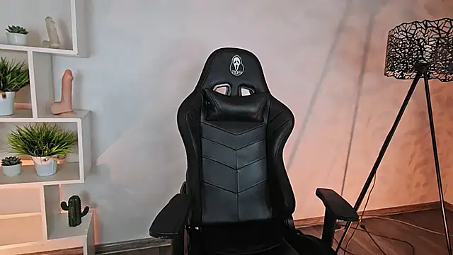 Only   Yours online show from March 9, 2026, 1:09 am