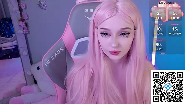 Snapshot of White_kitty01 chatting on May 18, 2026, 3:07 pm White kitty01 online show from May 18, 2026, 3:07 pm