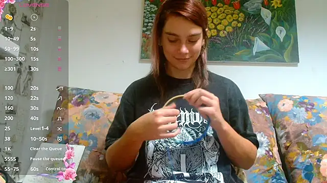 Snapshot of Sophie_Bell chatting on December 12, 2024, 10:42 pm Sophie Bell online show from December 12, 2024, 10:42 pm