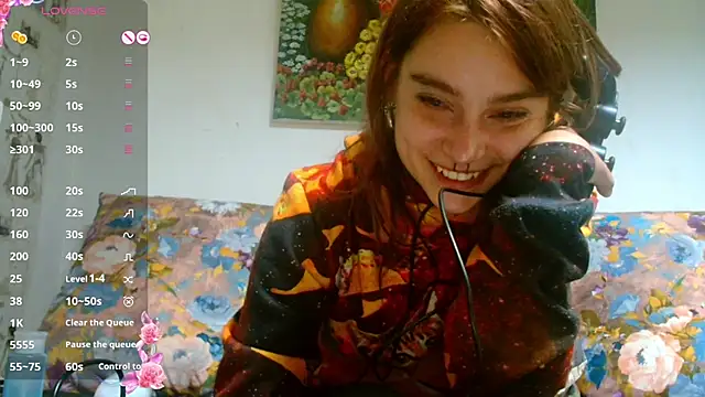 Snapshot of Sophie_Bell chatting on December 26, 2024, 4:36 pm Sophie Bell online show from December 26, 2024, 4:36 pm