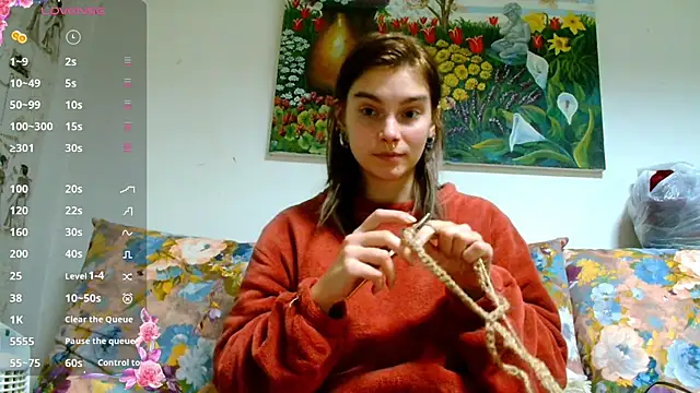 Snapshot of Sophie_Bell chatting on January 9, 2025, 9:26 pm Sophie Bell online show from January 9, 2025, 9:26 pm