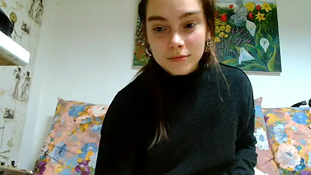Snapshot of Sophie_Bell chatting on January 17, 2025, 11:51 pm Sophie Bell online show from January 17, 2025, 11:51 pm