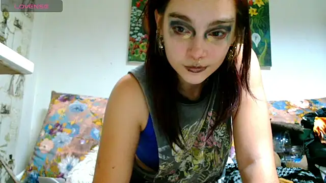 Snapshot of Sophie_Bell chatting on January 26, 2025, 3:06 am Sophie Bell online show from January 26, 2025, 3:06 am