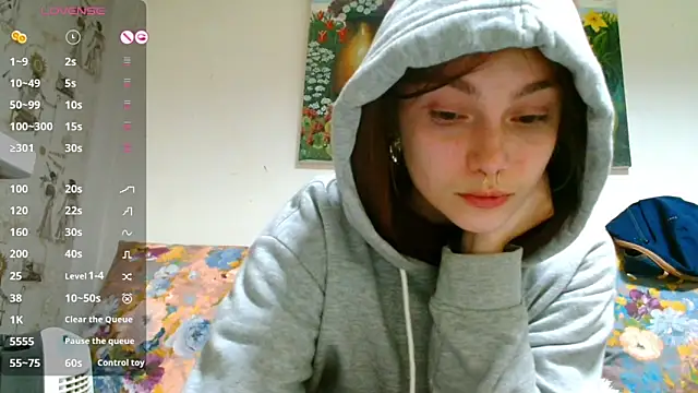 Snapshot of Sophie_Bell chatting on February 15, 2025, 10:42 pm Sophie Bell online show from February 15, 2025, 10:42 pm