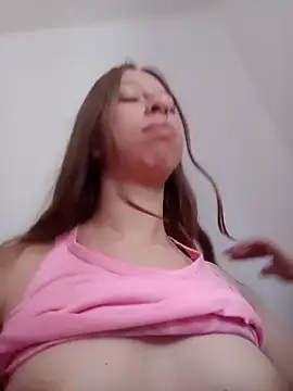 Snapshot of gabi_bunny chatting on February 11, 2025, 2:46 pm gabi bunny online show from February 11, 2025, 2:46 pm