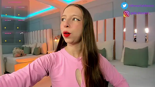 Snapshot of gabi_bunny chatting on September 16, 2025, 5:14 pm gabi bunny online show from September 16, 2025, 5:14 pm