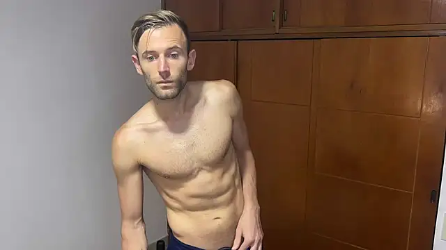 aquilesmade online show from December 3, 2024, 2:49 pm