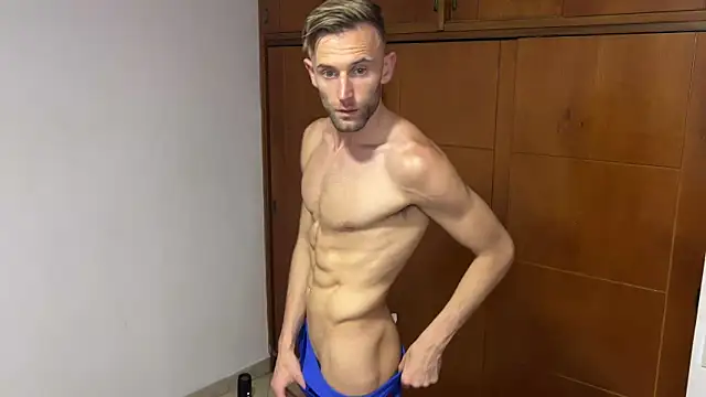 aquilesmade online show from December 11, 2024, 2:09 am