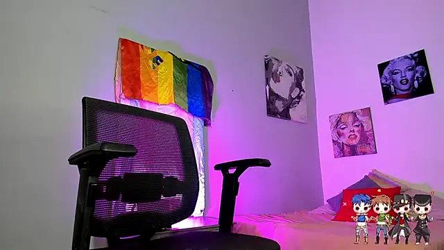 Charlotte Joestar online show from March 7, 2025, 12:56 pm