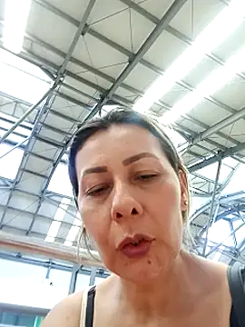 Mia-funny20 online show from January 28, 2025, 8:04 pm