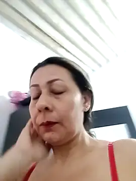 Mia-funny20 online show from February 20, 2025, 1:51 pm