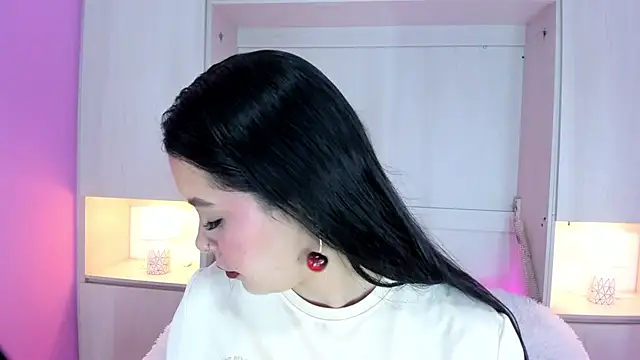 valerymeyerr online show from February 9, 2025, 4:14 am