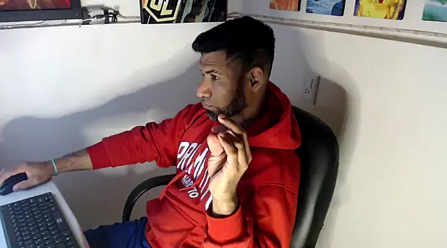 Snapshot of Enriblack92 chatting on December 4, 2024, 4:27 pm Enriblack92 online show from December 4, 2024, 4:27 pm