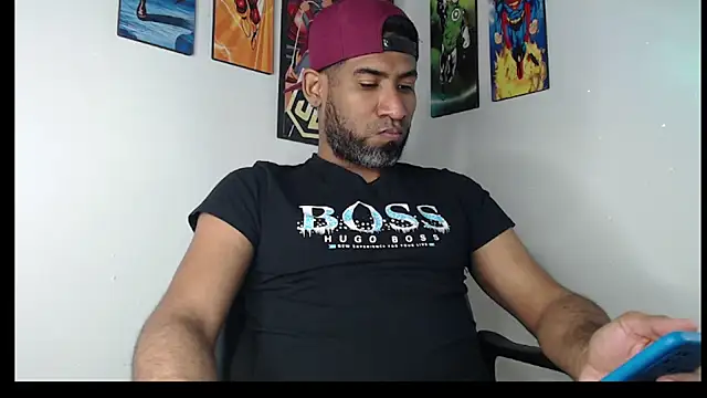 Snapshot of Enriblack92 chatting on February 9, 2025, 2:38 am Enriblack92 online show from February 9, 2025, 2:38 am