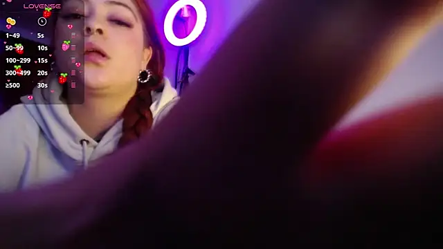 Layna cold online show from February 11, 2025, 9:56 pm