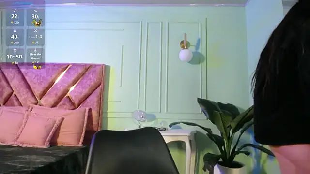 Layna cold online show from November 21, 2025, 12:37 pm