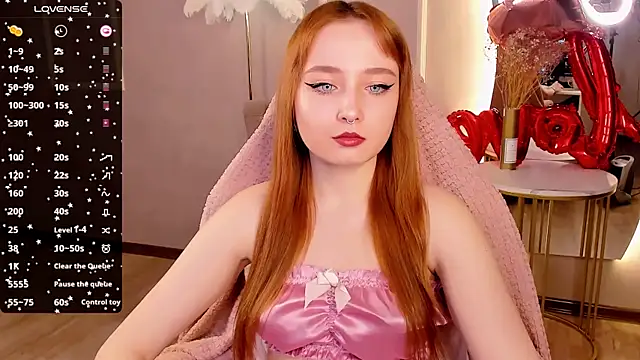 Emma Chery online show from February 6, 2025, 5:35 am