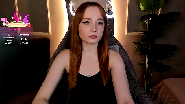 Emma Chery online show from October 7, 2025, 5:37 am