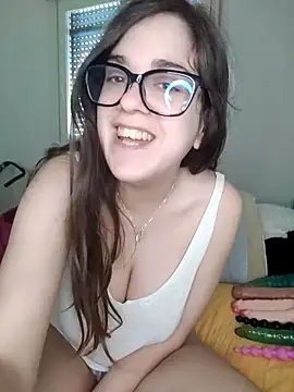 Snapshot of Miachan_LaGattinaVogliosa chatting on May 20, 2026, 2:01 pm Miachan LaGattinaVogliosa online show from May 20, 2026, 2:01 pm