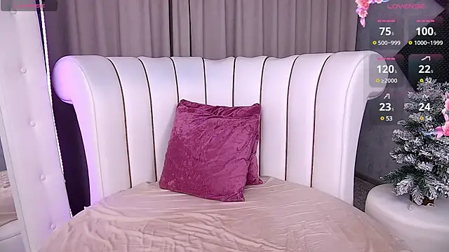 Unicorn  Girl online show from December 28, 2024, 3:04 am