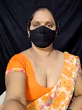 vintage-vibs online show from January 28, 2025, 5:46 pm