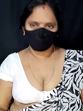 vintage-vibs online show from February 22, 2025, 4:29 am