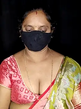 vintage-vibs online show from November 12, 2025, 6:25 am