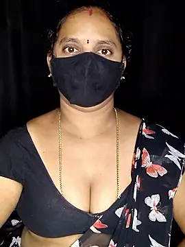 vintage-vibs online show from January 11, 2026, 8:25 pm