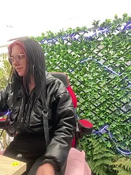 Isabella 21x online show from January 20, 2025, 12:49 pm