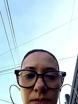 Isabella 21x online show from October 23, 2025, 12:48 pm