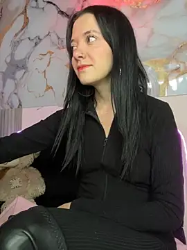 Isabella 21x online show from November 20, 2025, 1:00 pm