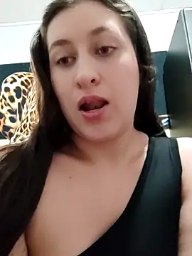 dulccemaria24 online show from March 17, 2025, 8:09 pm