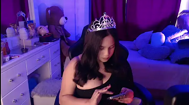 Snapshot of Beamber_ chatting on December 28, 2024, 10:02 pm Beamber online show from December 28, 2024, 10:02 pm