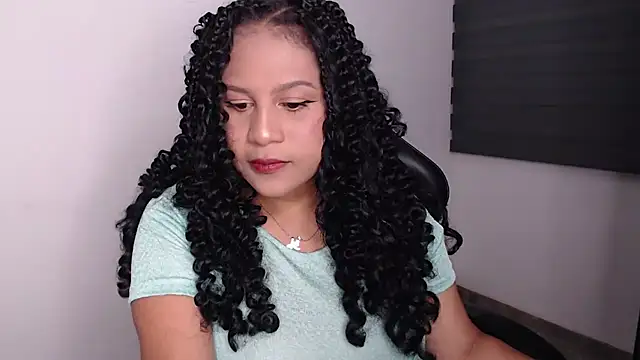 Snapshot of Beamber_ chatting on July 16, 2026, 8:09 am Beamber online show from July 16, 2026, 8:09 am