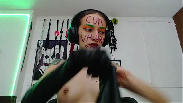 Eloise-brown online show from January 27, 2025, 11:54 pm