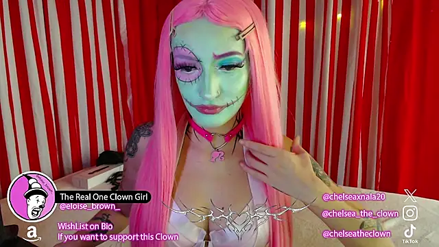 Snapshot of Eloise-brown chatting on July 5, 2026, 4:14 pm Eloise-brown online show from July 5, 2026, 4:14 pm