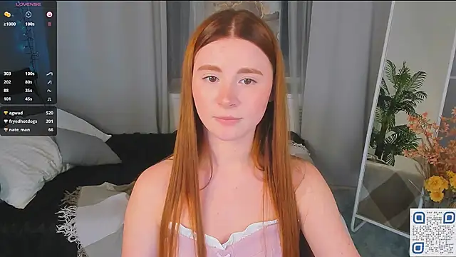 Freckle Diyana online show from March 15, 2025, 5:08 am